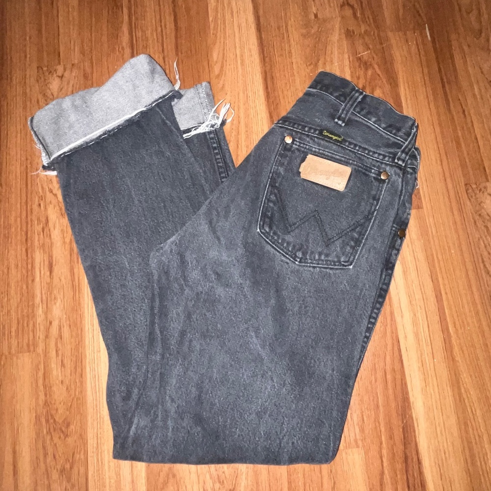 Vintage Wrangler Cowboy Cut Black Cropped Jeans See Measurements for Size